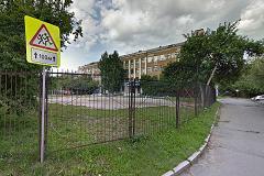В Екатеринбурге родителей вынуждают выписывать детей из старинной гимназии