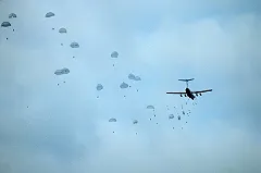 ВДВ освоят десантирование с высоты в восемь километров