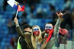 МОК запретил на Олимпиаде-2018 использовать болельщикам российский флаг