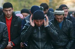 Екатеринбург встал в пробку из-за празднования Курбан-байрама