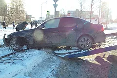 В двух авариях на подъезде к аэропорту Кольцово пострадали пять человек
