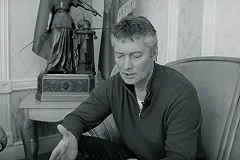 Ройзман объяснил, почему россияне поверили фейковой новости о кемеровчанах