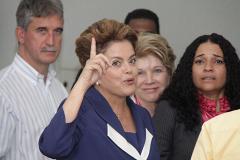 Сенат отстранил президента Бразилии от должности