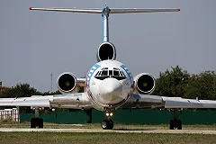 Разбившимся в Сочи Ту-154 мог управлять посторонний человек