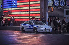 СМИ: Apple заменит cмайлик с револьвером на изображение водяного пистолета