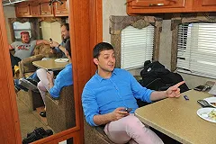 Зеленский допустил легализацию проституции и казино в украинском городе