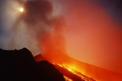 В Италии при извержении вулкана погиб турист