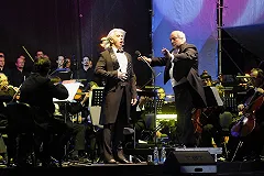 Дмитрий Хворостовский дал концерт в российском посольстве в Лондоне