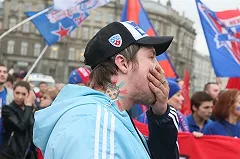 Врач СКА снял часы перед дракой с главным тренером Андреем Назаровым