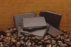 Медики: Шоколад защитит от солнечных ожогов кожи