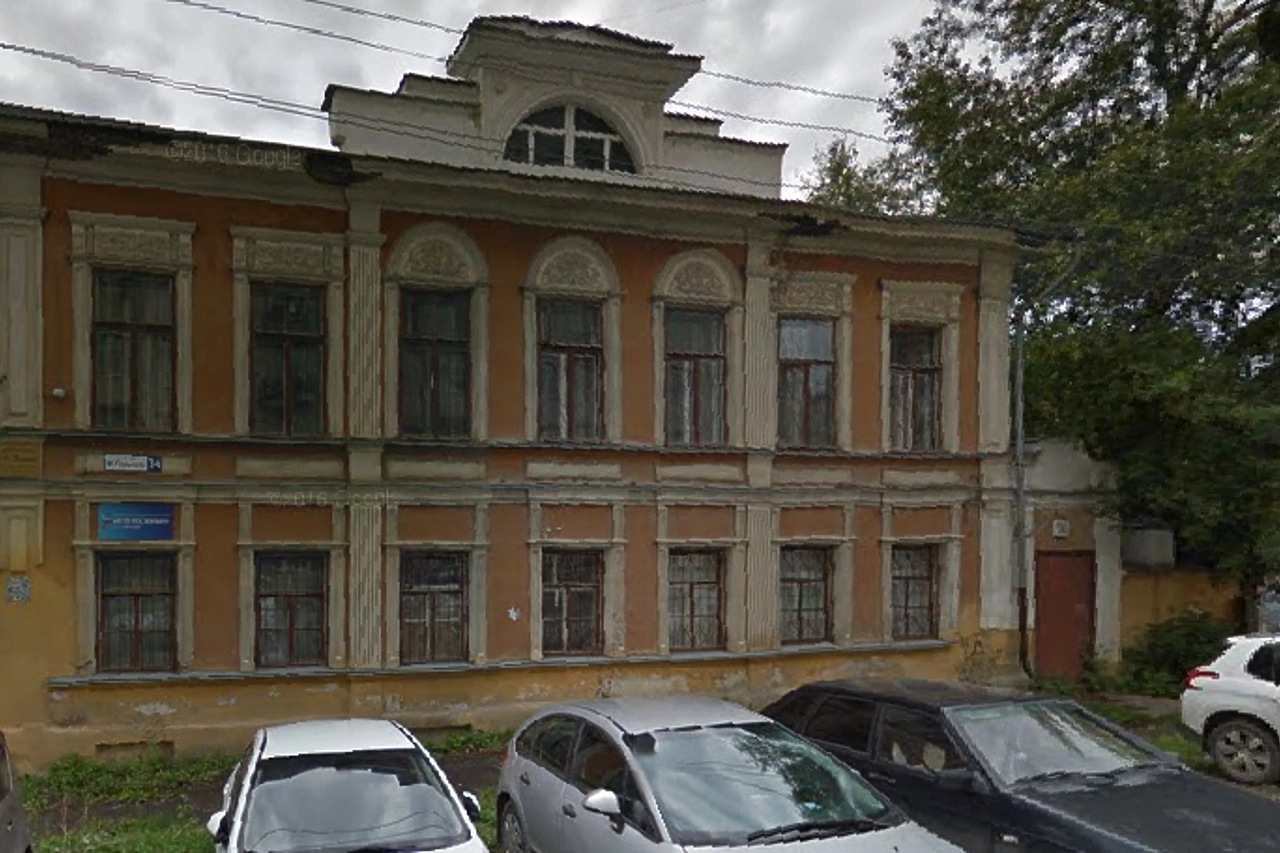 В Екатеринбурге выставили на продажу купеческую усадьбу XIX века