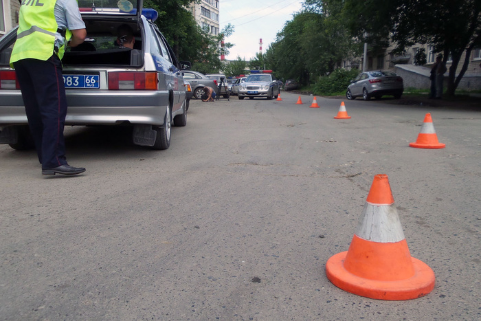 ГИБДД Екатеринбурга разыскивает очевидцев двух ДТП