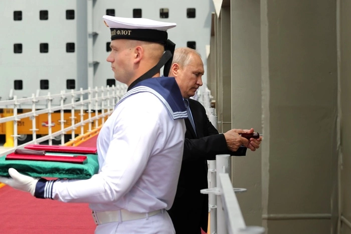 Назван сценарий выдвижения Путина в президенты