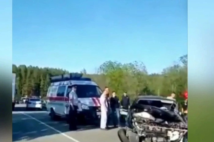 На свердловской трассе пьяный водитель вылетел на встречку и устроил смертельное ДТП