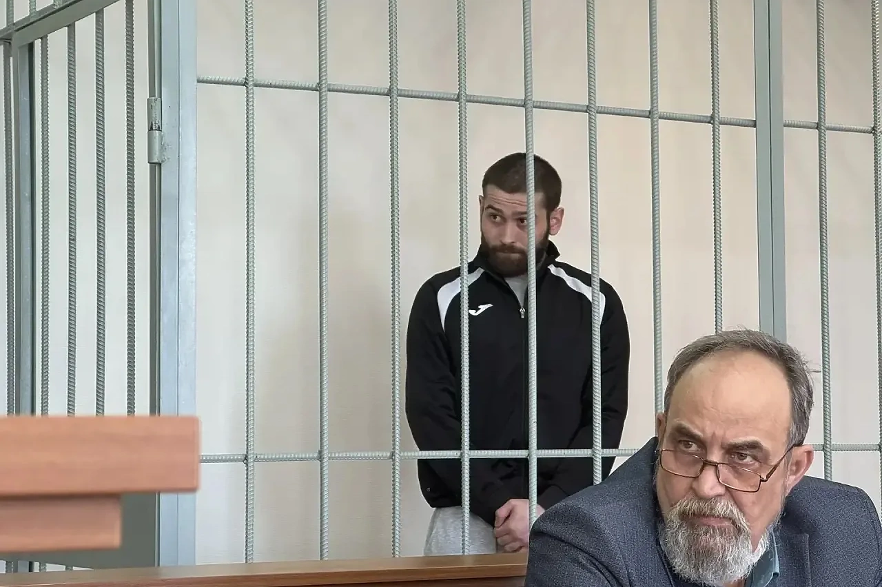 Молодой хоккеист, выступавший за клуб, в Первоуральске забил до смерти мужчину