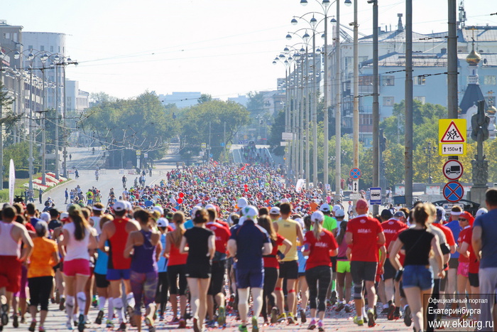 Звезду «Уральских пельменей» обвинили в жульничестве на марафоне «Европа-Азия»