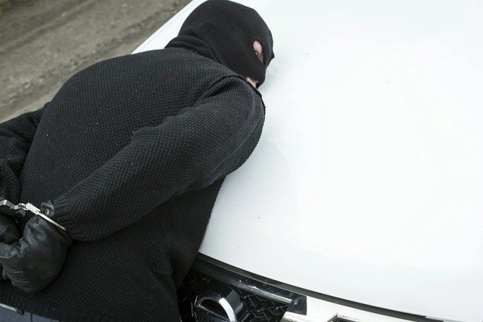 В Екатеринбурге задержали ранее судимого мужчину, который находился в федеральном розыске