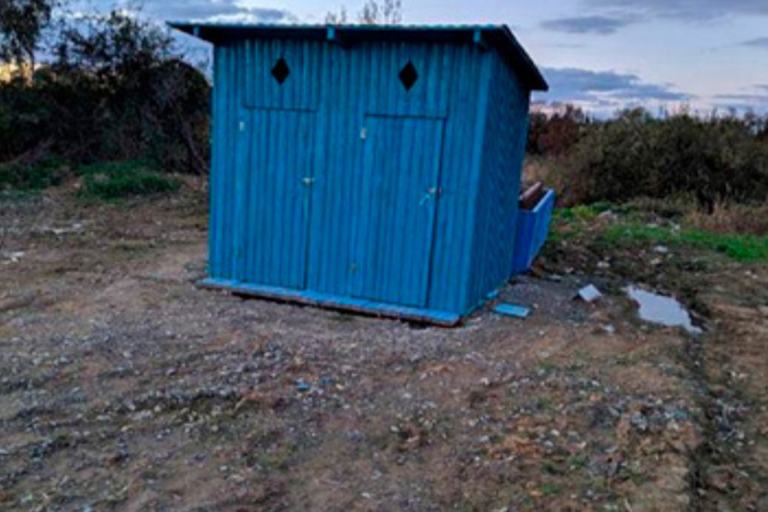 Российский чиновник построил туалет за 414 тысяч рублей