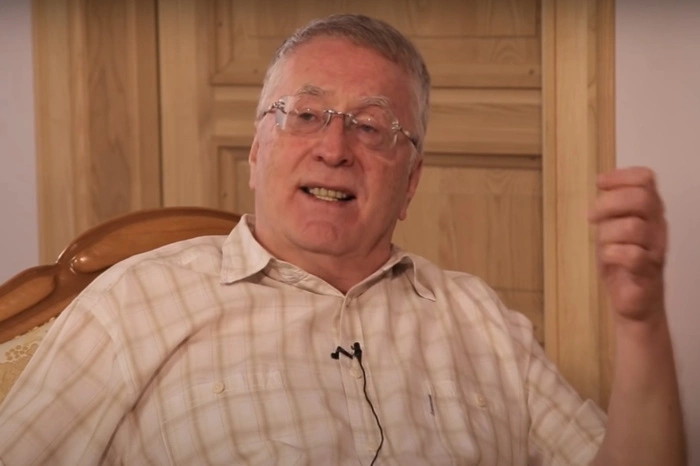 «Был самым хайповым политиком»: в Екатеринбурге предложили назвать улицу в честь Жириновского