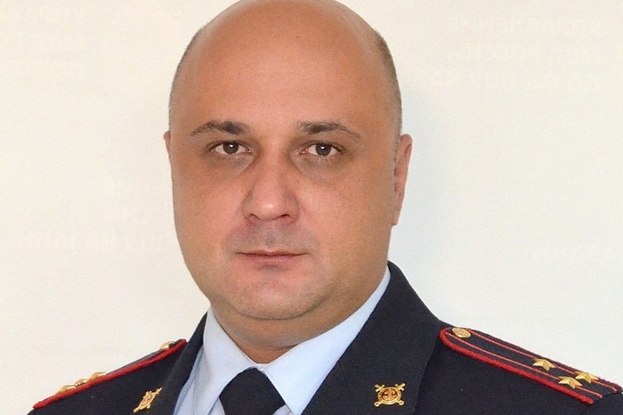 В Казани начальник отдела полиции открыл стрельбу по подчинённым