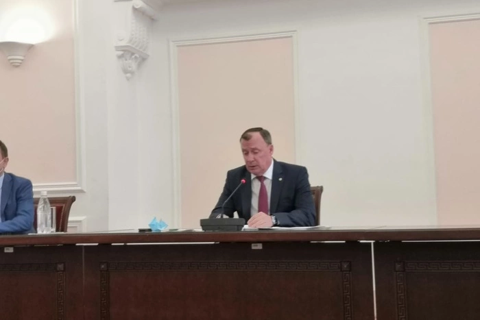 Первая пресс-конференция мэра: Алексей Орлов о зарплатах, о второй ветке метро и о ремонте дорог