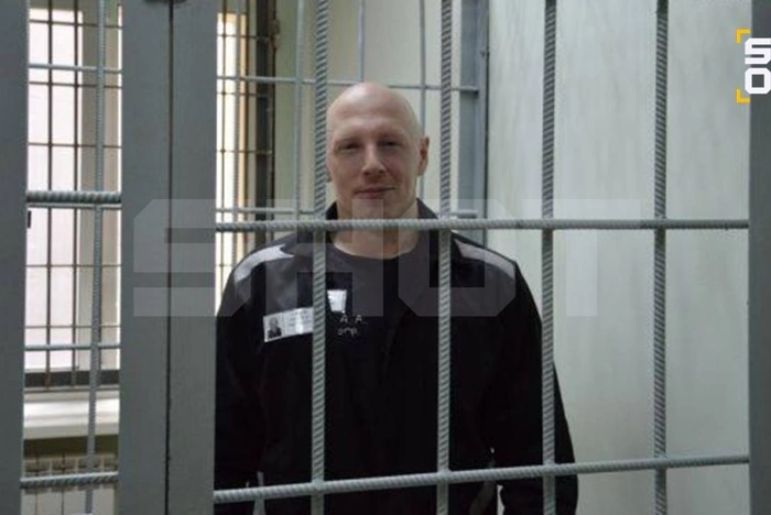 Свердловская «ждуля» вышла замуж за «авторитета», отбывающего пожизненный срок