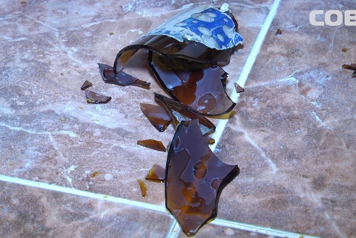 Специалист химзащиты спас пенсионерку, разлившую нашатырь при уборке квартиры