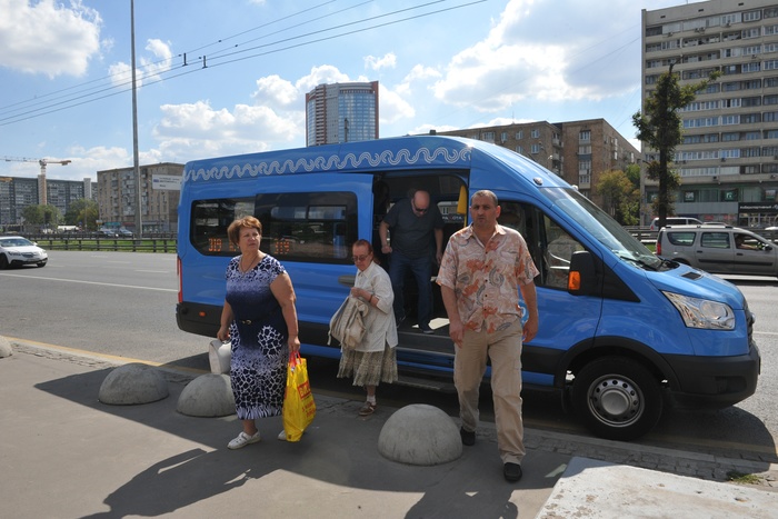 Мэрия Екатеринбурга избавит город от неудобных маленьких маршруток