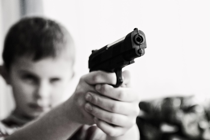 Малолетних преступников решили обучить пулевой стрельбе