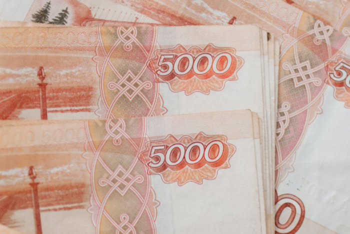 Жительница Оренбургской области отправила генерал-майору НАТО один миллион рублей