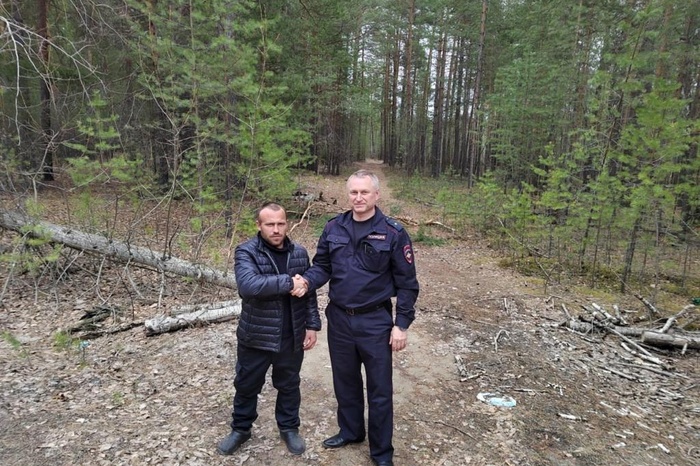 Свердловские полицейские спасли заблудившегося на болоте рыбака