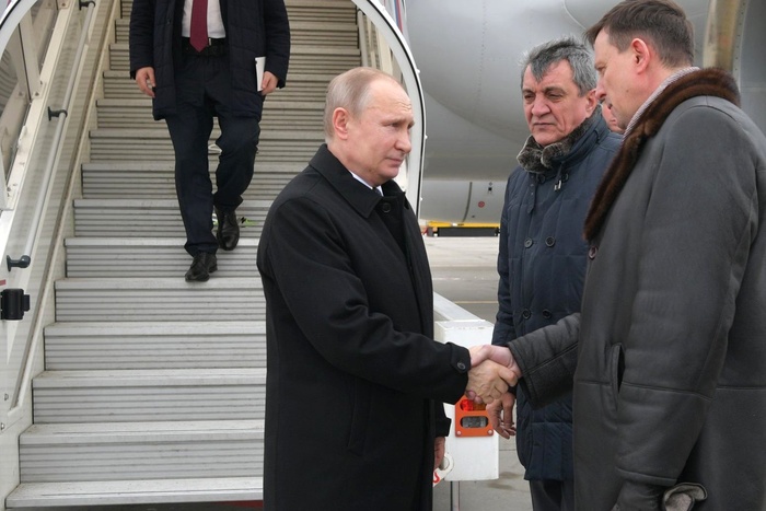 Путин назвал халатность и разгильдяйство причинами трагедии в Кемерово