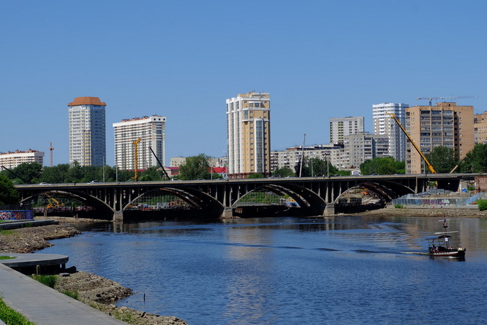 С 18 мая на Макаровском мосту закрывают движение трамваев