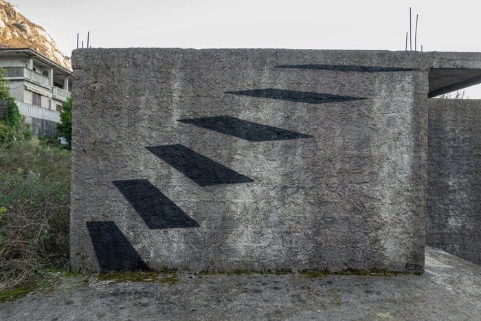 В Черногории появился новый стрит-арт от екатеринбургского уличного художника