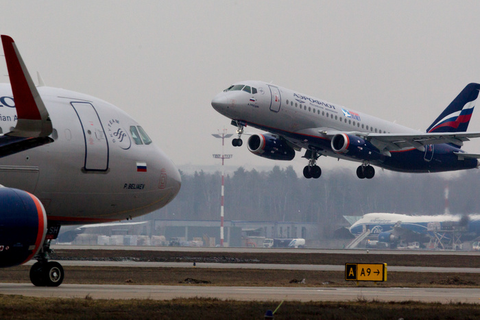 В Шереметьево предотвратили столкновение самолетов на взлетной полосе