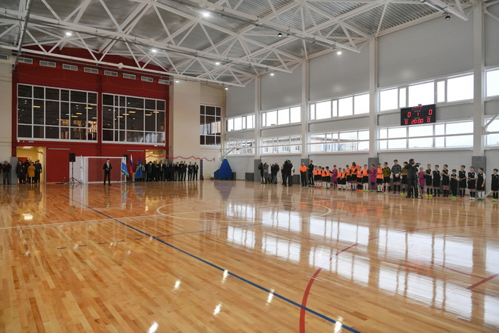 В Качканаре открыли 2 новых спортивных комплекса, построенных на деньги «Евраза»