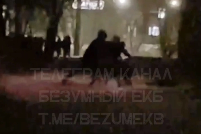 На Новой Сортировке подростки устроили массовую драку