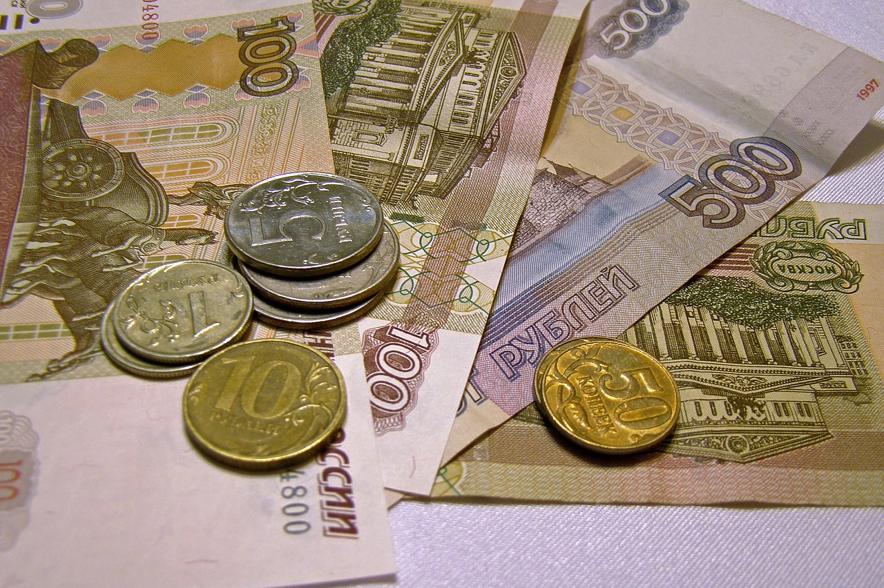 Екатеринбуржец трижды оформил выплаты за ранение в зоне СВО, хотя никогда там не был