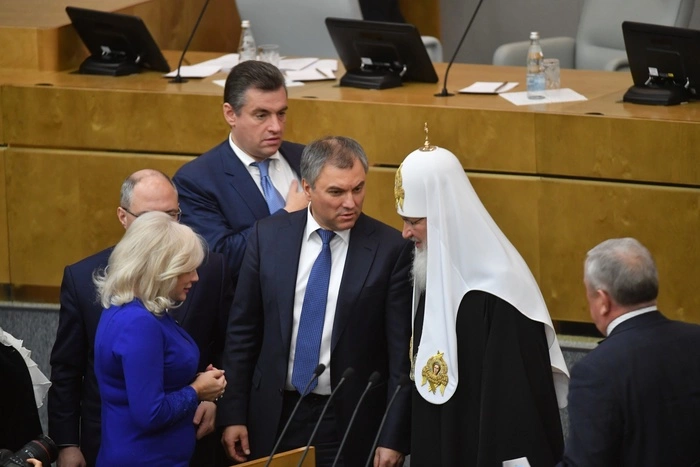 Песков прокомментировал поправки о СМИ-иноагентах