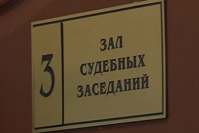 Срочник получил 7 лет за поджог военкомата во Владивостоке