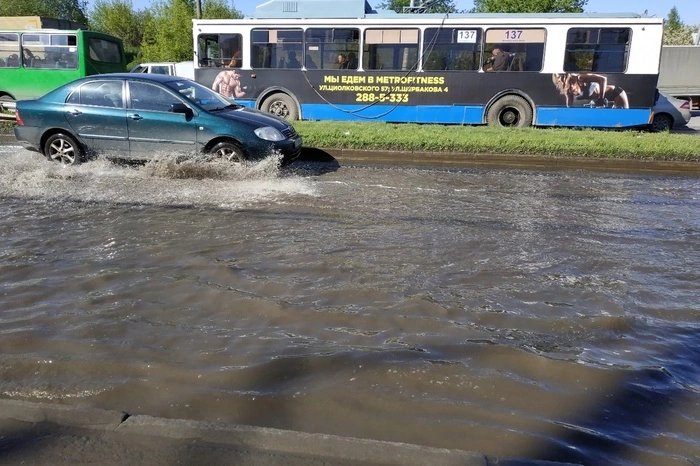 В Екатеринбурге прокуратура организовала проверку в связи с потопом на Щербакова
