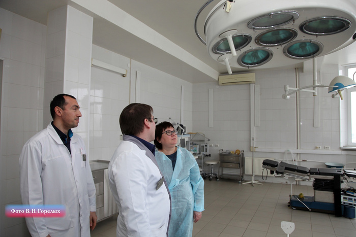 Представитель Департамента тыла МВД России посетила госпиталь свердловской полиции