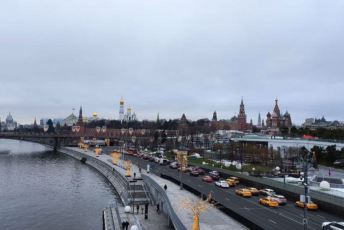 Пассажир угрожал взорвать самолет, летевший из Татарстана в Москву