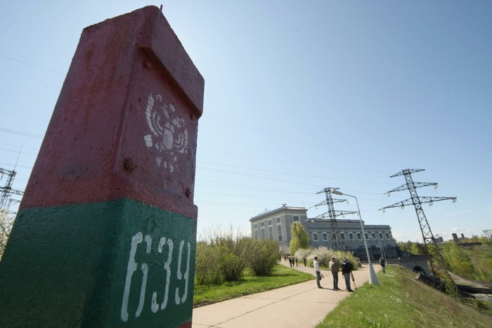 Российское правительство полностью закрывает границу с Белоруссией