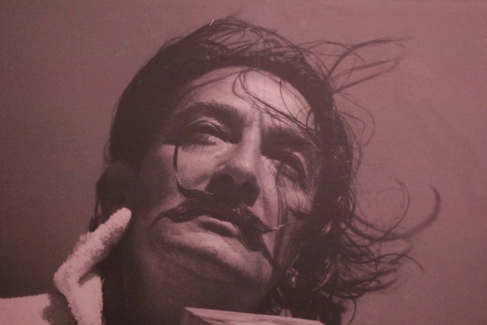 Могилу Сальвадора Дали вскроют из-за иска об отцовстве