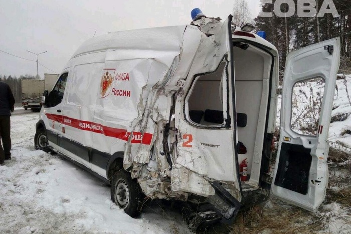 На Московском тракте попала в аварию «скорая», которая везла пациентов