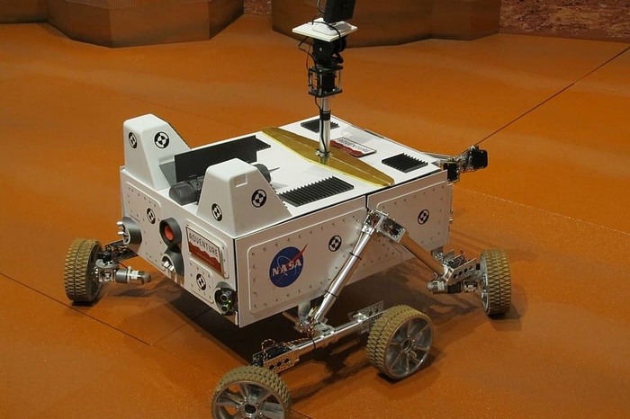 Роботы-доставщики от «Яндекса» появятся еще в 30 регионах России