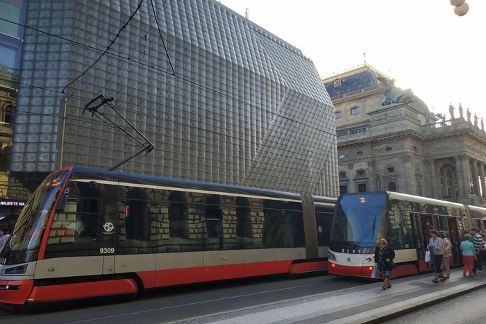 «Не своя колея». Уралтрансмаш будет выпускать трамваи для европейской колеи
