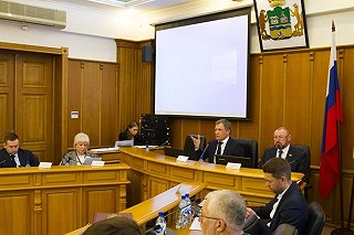 В гордуме Екатеринбурга продолжается передел власти. Депутата Вихарева обвинили в коррупции