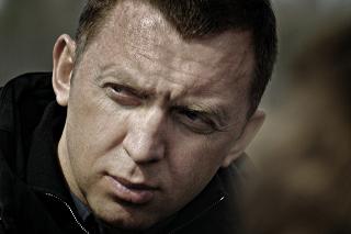 Олигарх Олег Дерипаска призвал ввести налоги на грязный воздух